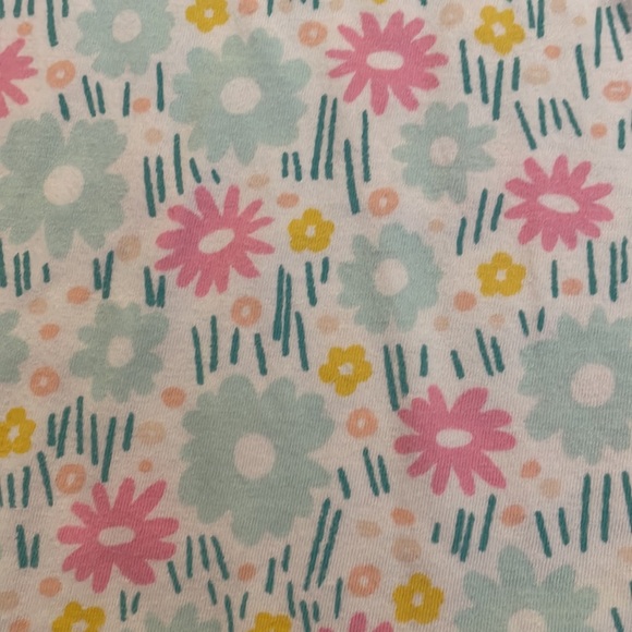 Cat & Jack Girls Short-Sleeve Flowered T-Shirt - Size M (8) - Picture 3 of 16